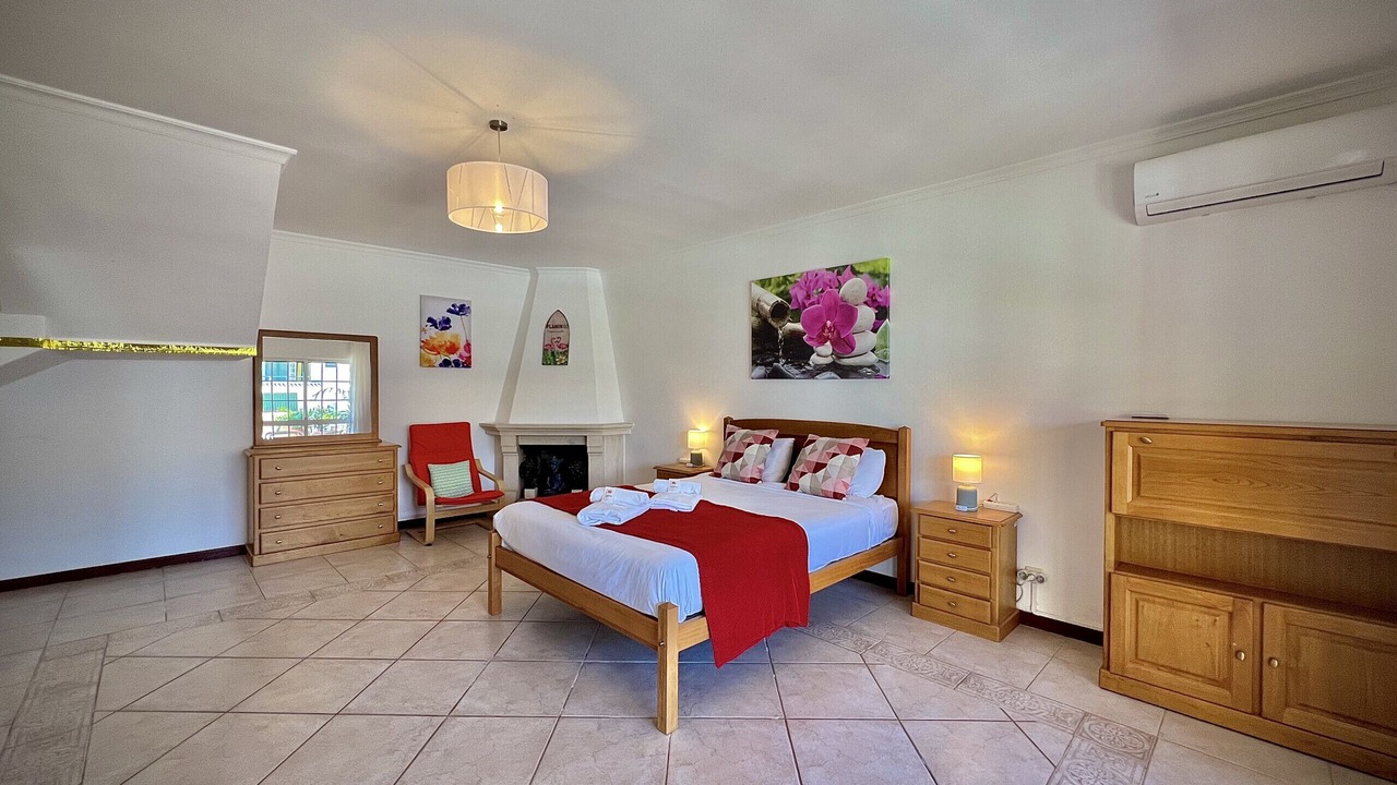 Photo of Bedroom in Urbanizacao dos Calicos