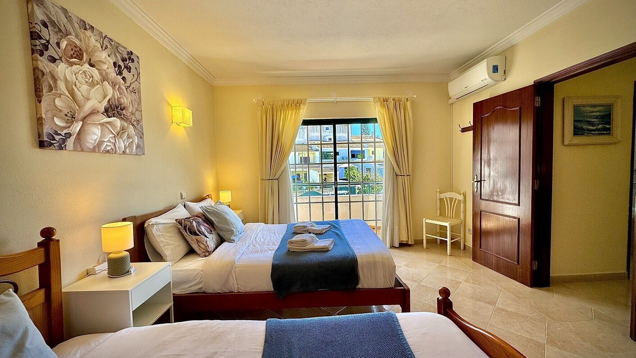 Photo of Bedroom in Urbanizacao dos Calicos