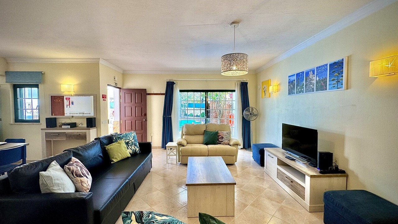 Photo of Livingroom in Urbanizacao dos Calicos