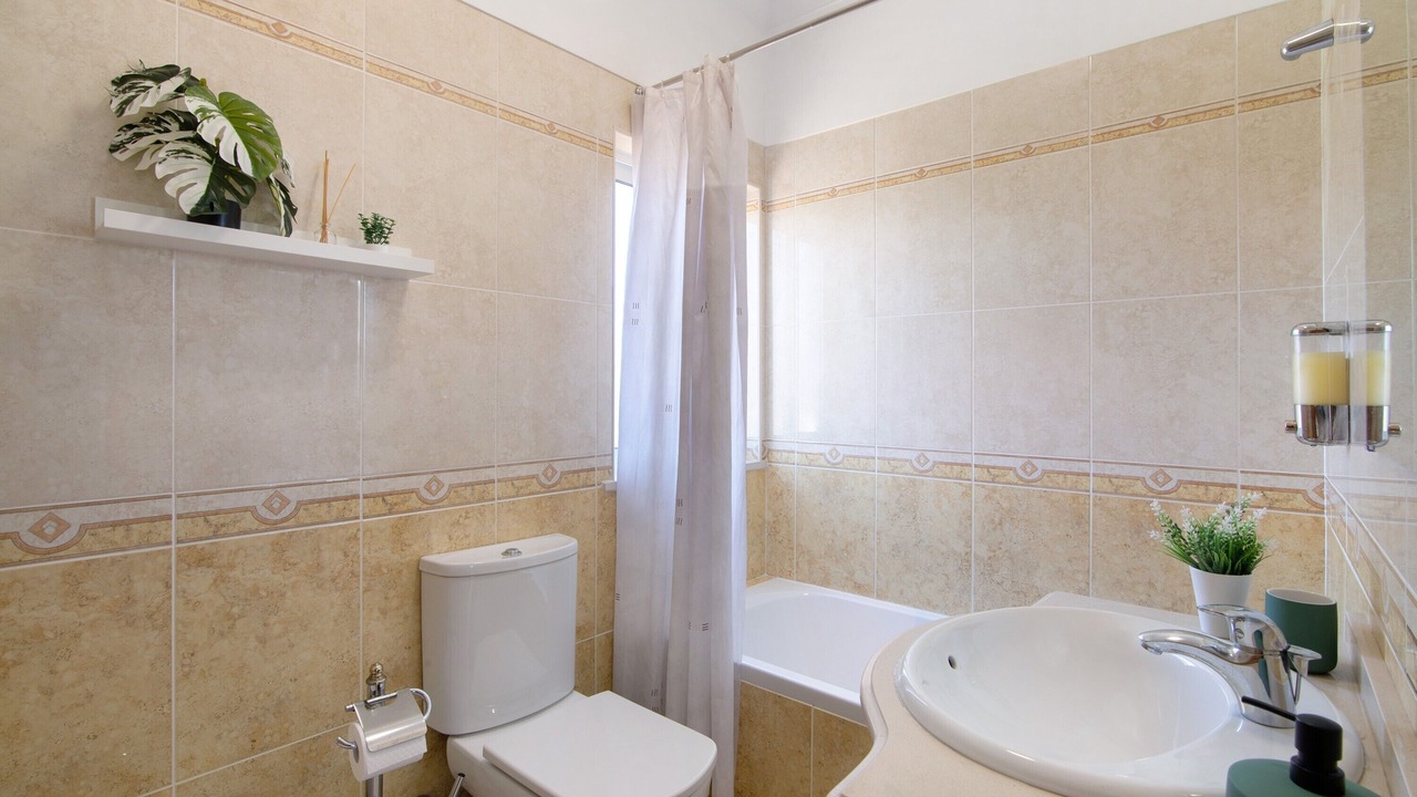 Photo of Bathroom in Loule