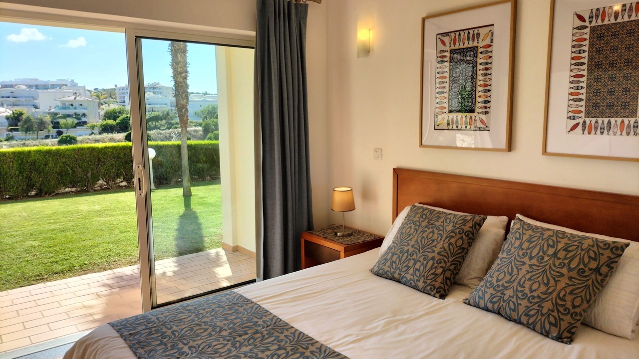 Photo of Bedroom in Porto de Mos