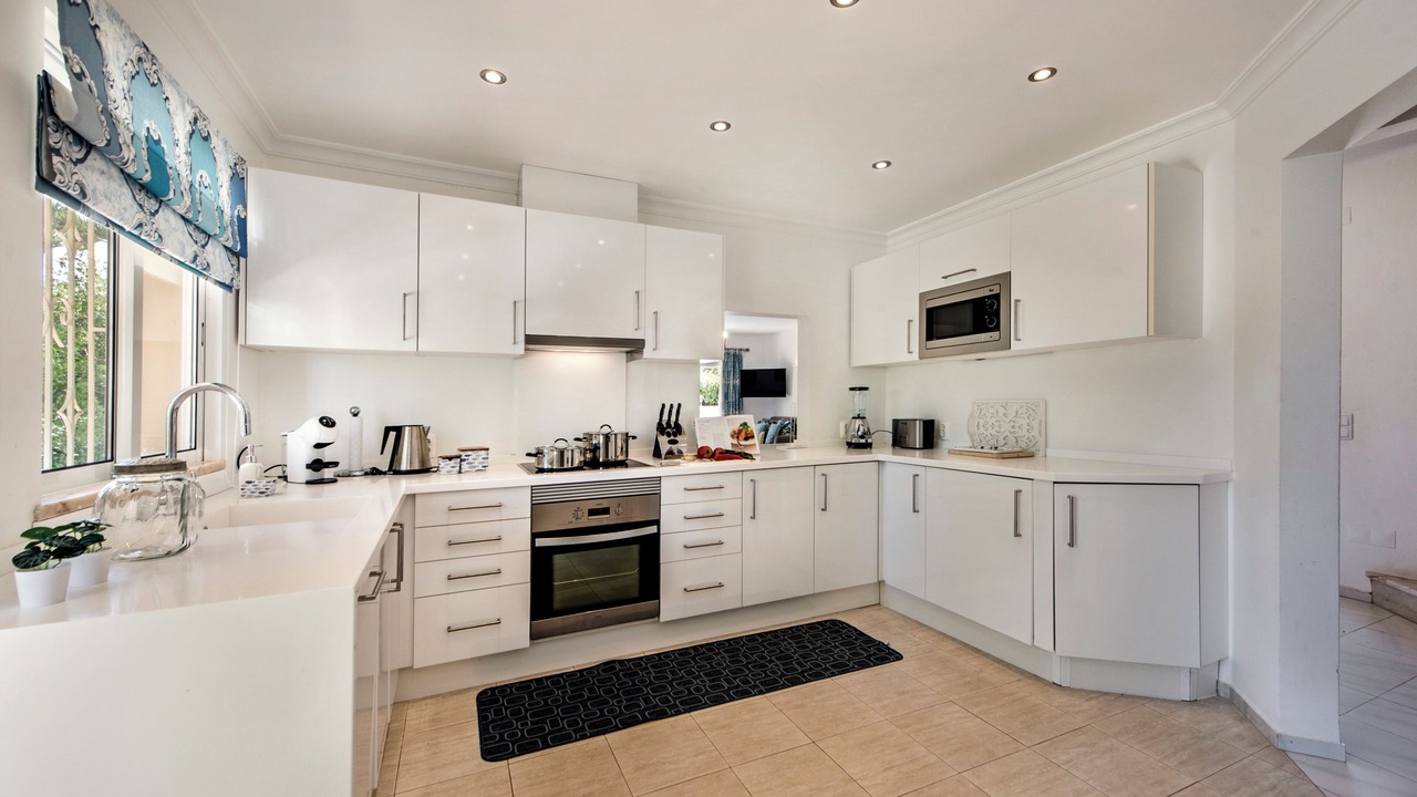 Photo of Kitchen in Quarteira
