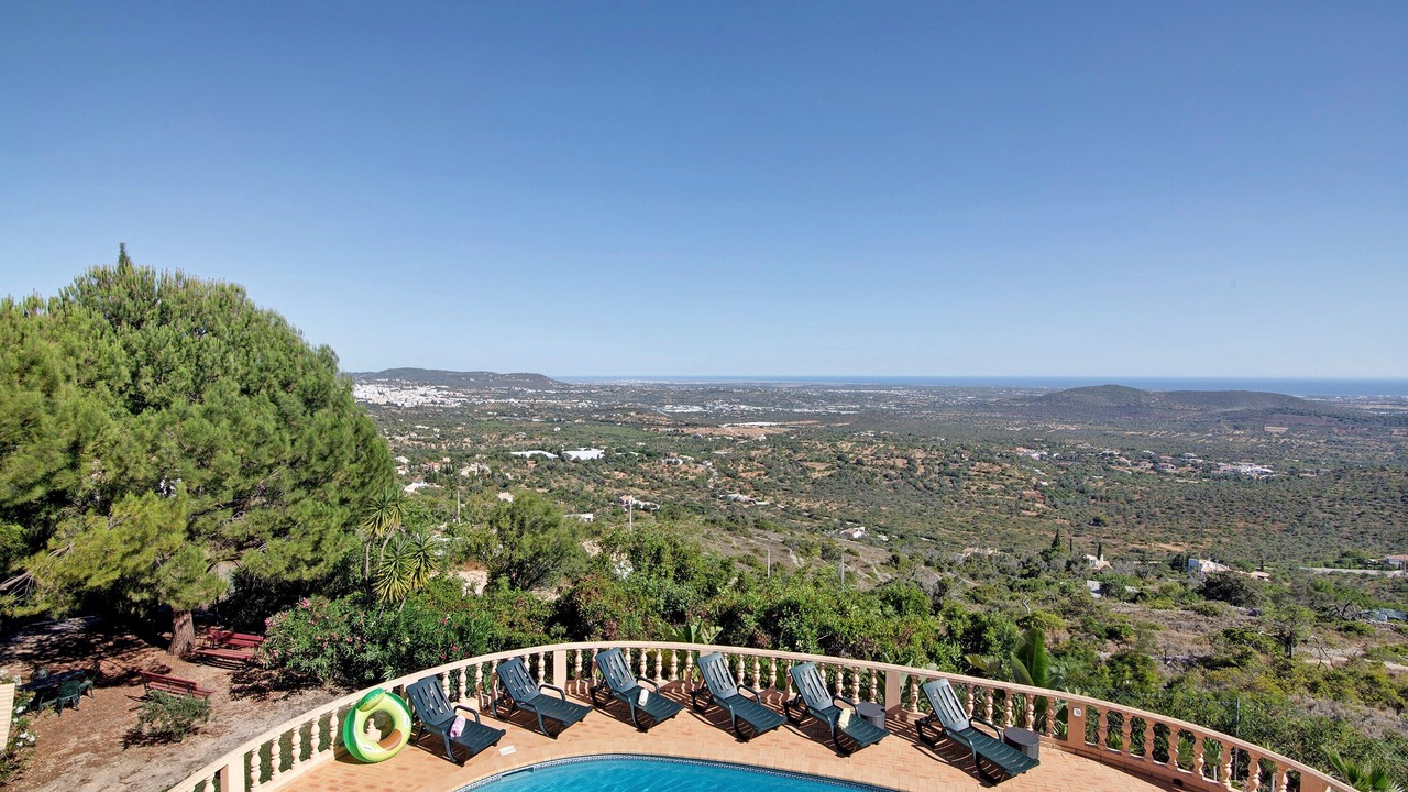 Photo of Outdoor in Alfeicao