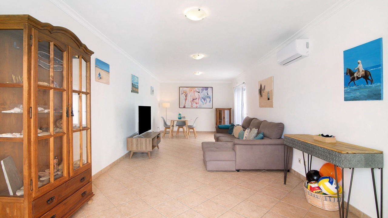 Photo of Livingroom in Manta Rota