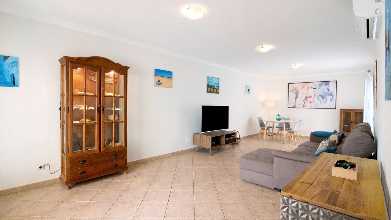 Photo of Livingroom in Manta Rota