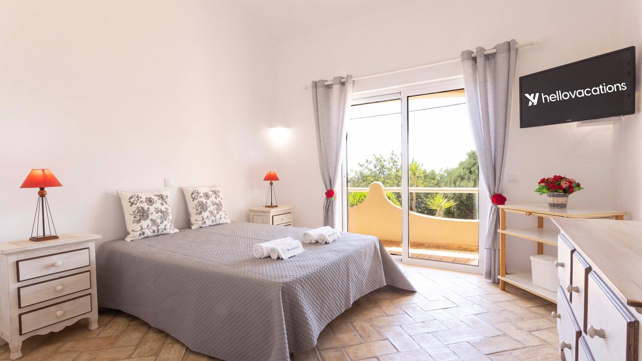 Photo of Bedroom in Patroves
