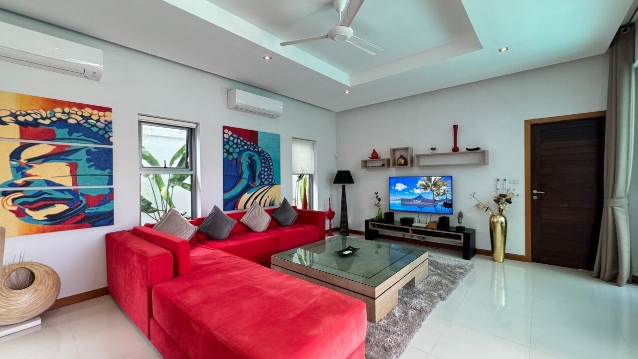 Photo of Livingroom in Chalong