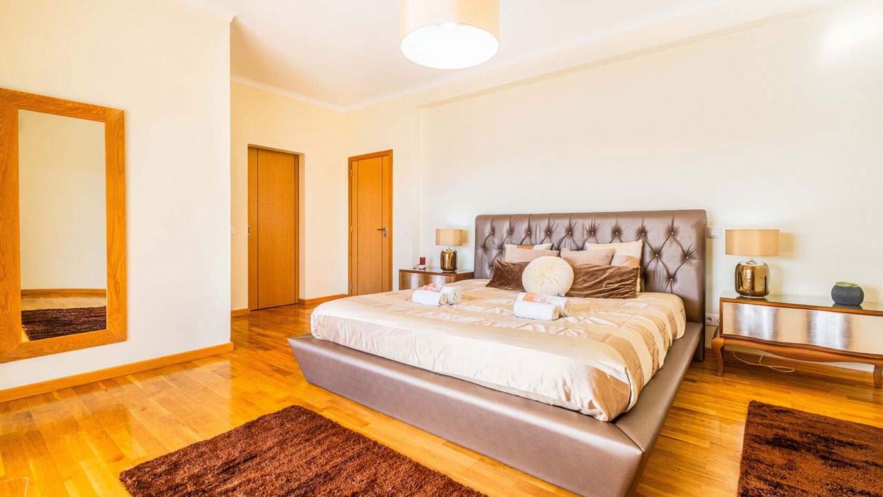 Photo of Bedroom in Lagoa e Carvoeiro