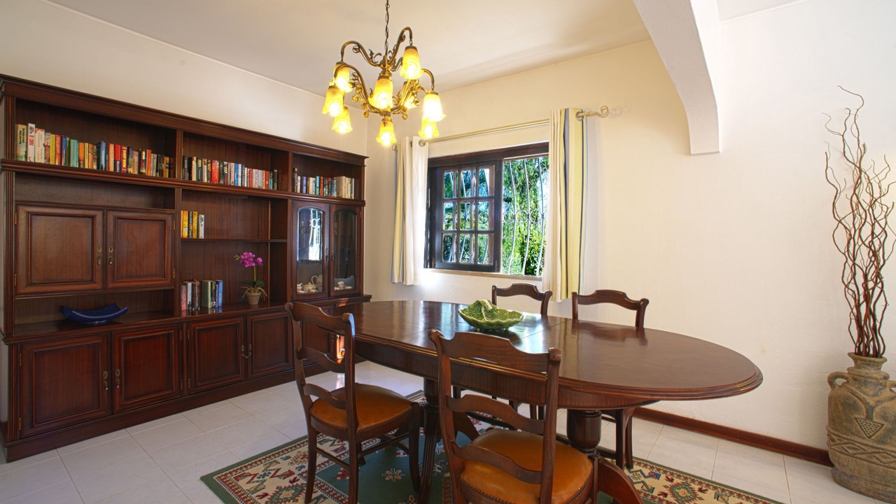 Photo of Bedroom in Alpouvar