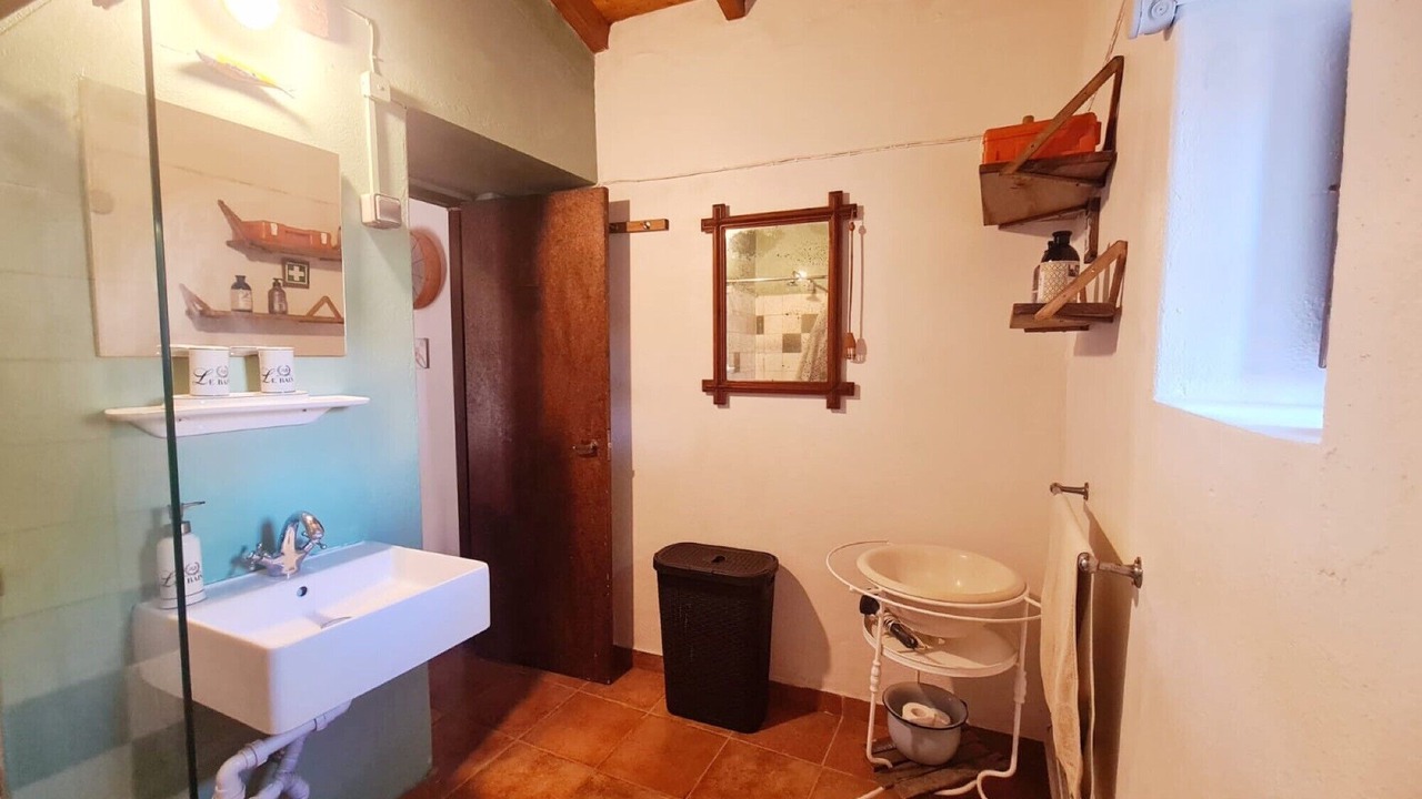 Photo of Bathroom in Colegio