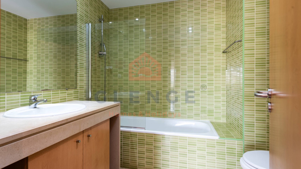 Photo of Bathroom in Montechoro