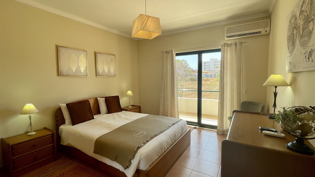 Photo of Bedroom in Correeira
