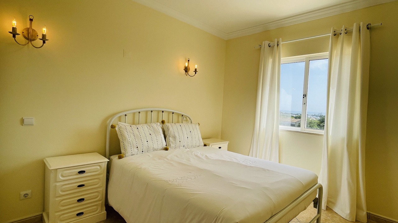 Photo of Bedroom in Branqueira