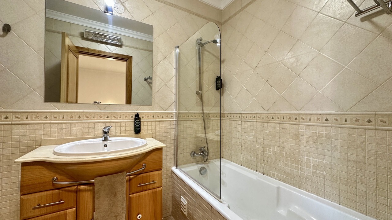 Photo of Bathroom in Mosqueira
