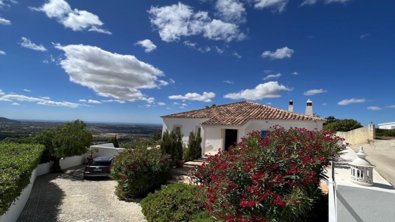 Photo of Outdoor in Alfeicao