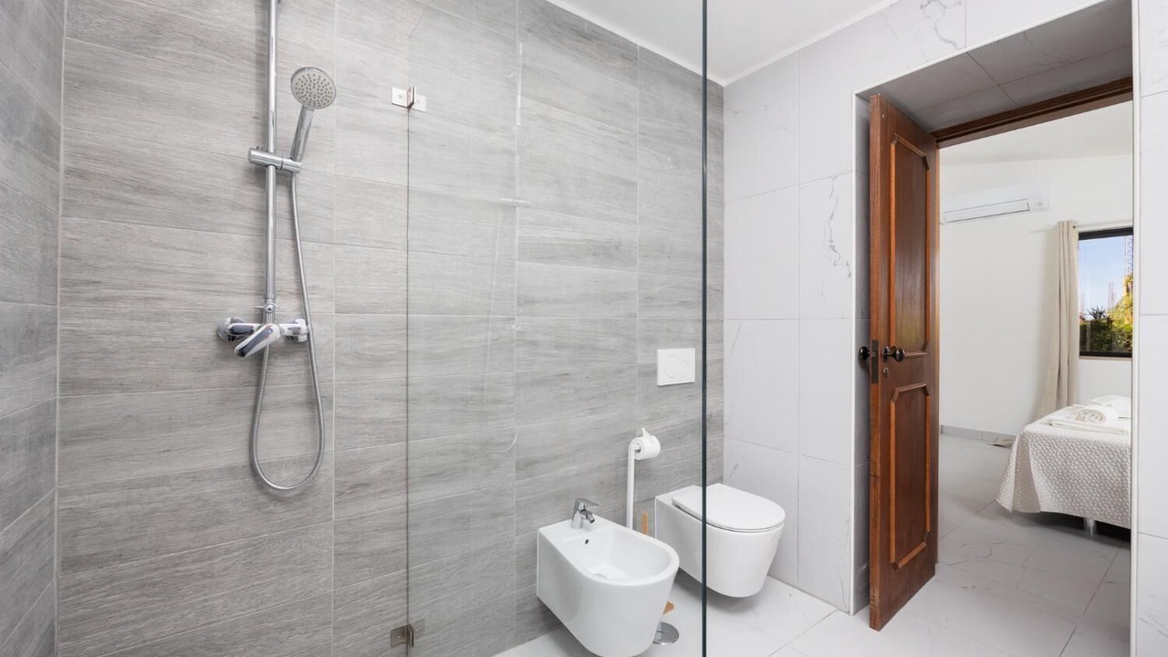 Photo of Bathroom in Vale de Parra