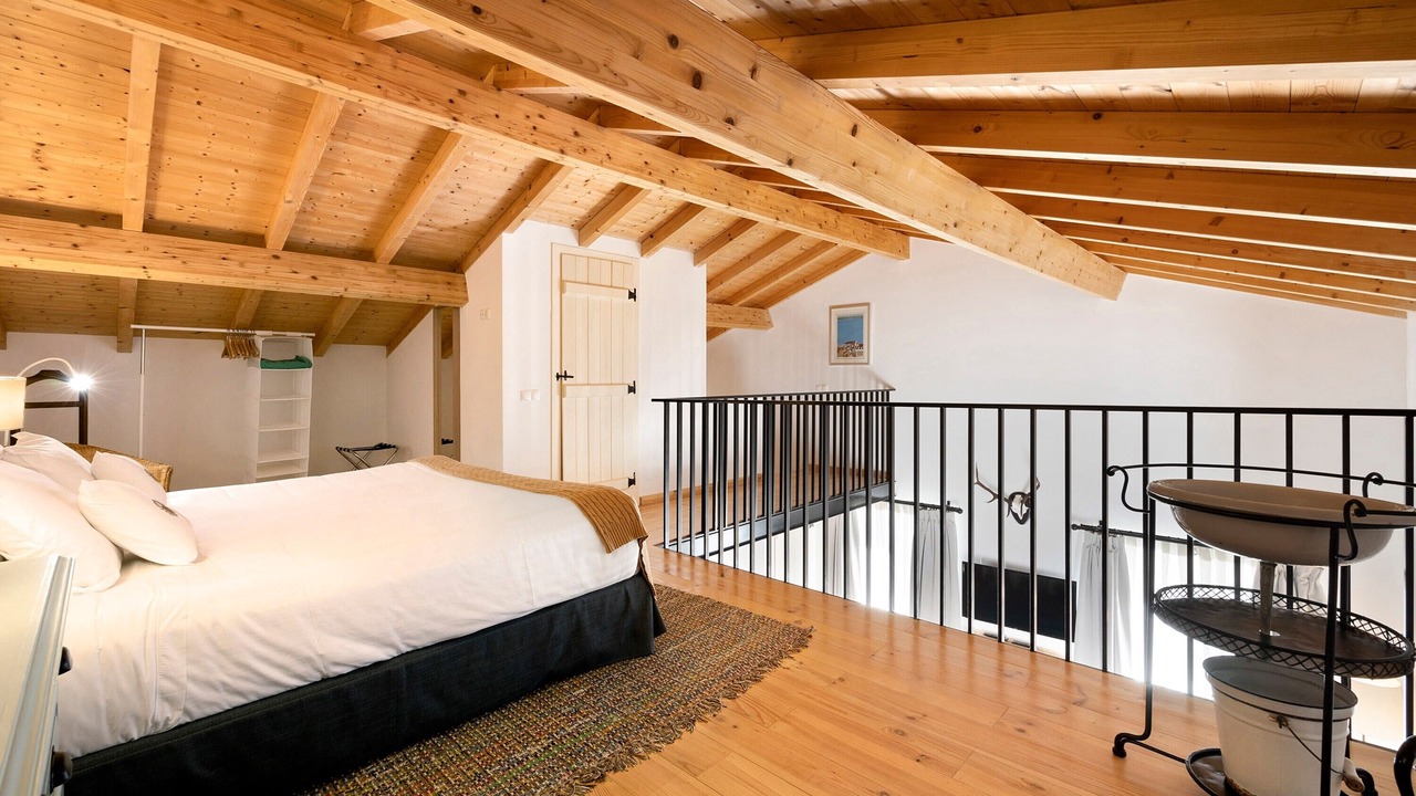 Photo of Bedroom in Donalda