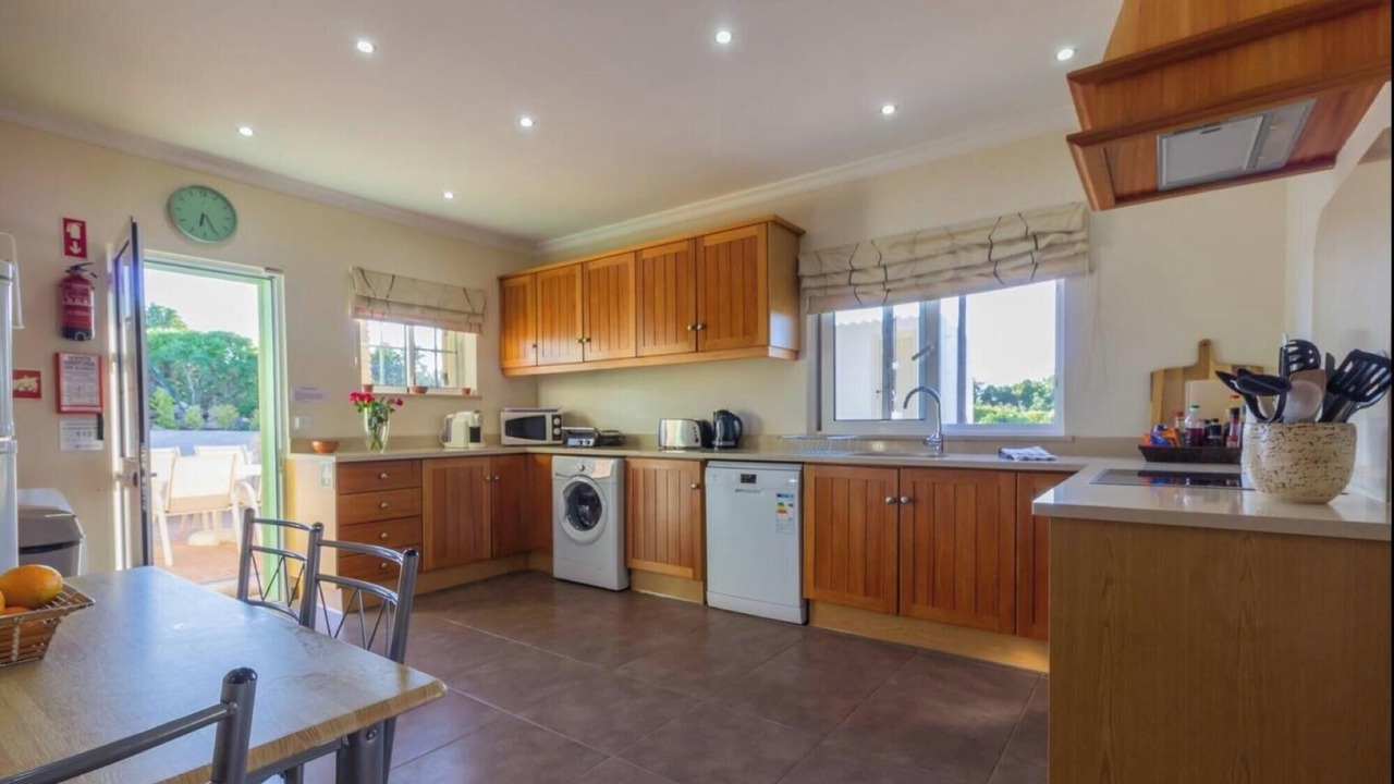 Photo of Kitchen in Vale do Telheiro