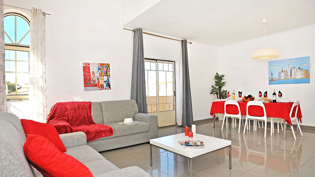 Photo of Livingroom in Oura