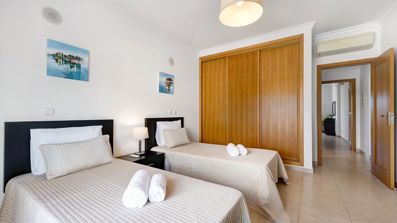 Photo of Bedroom in Porto de Mos
