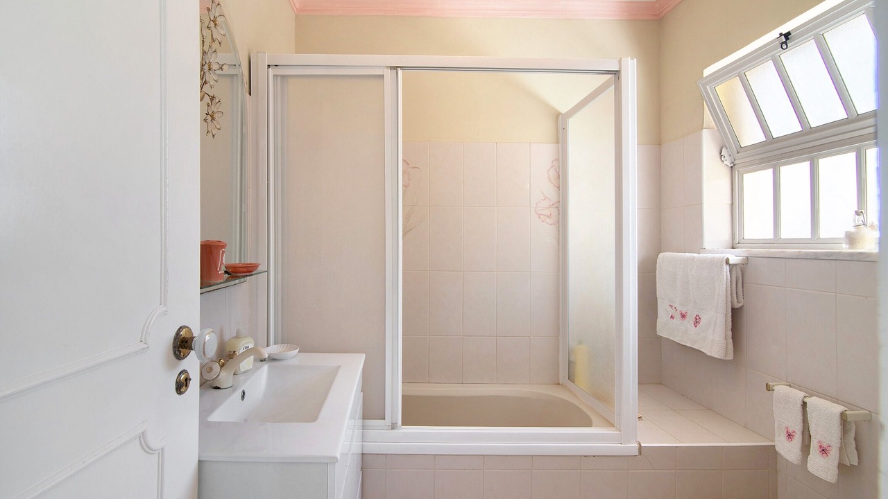 Photo of Bathroom in Lagos e Relvas