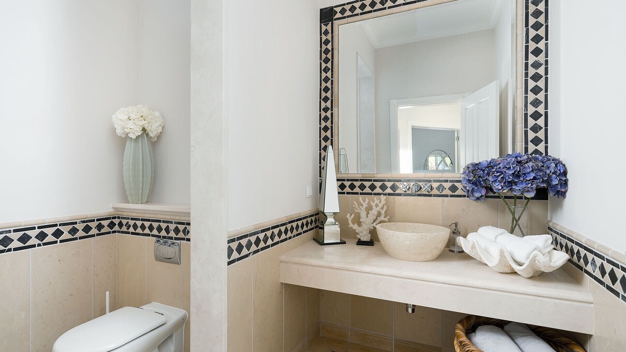 Photo of Bathroom in Almancil