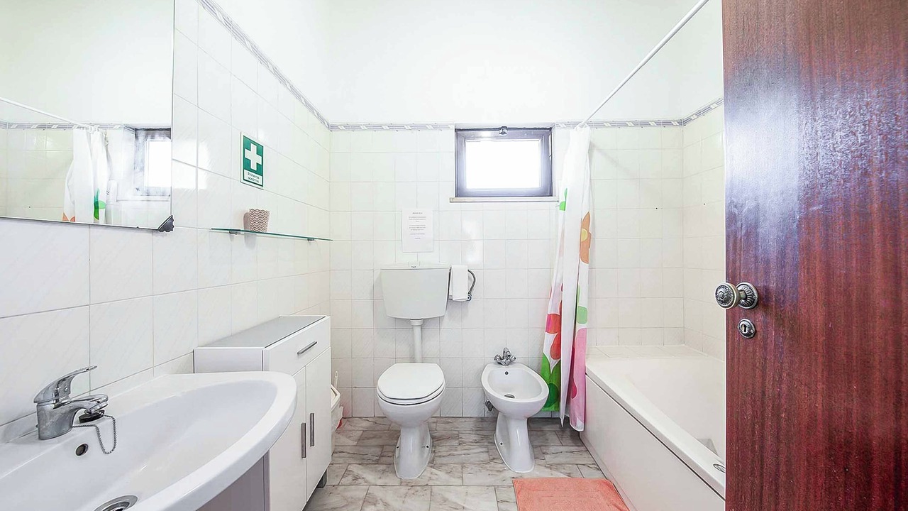 Photo of Bathroom in Quinta das Raposeiras