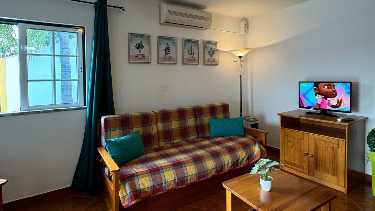 Photo of Livingroom in Monte Raposo