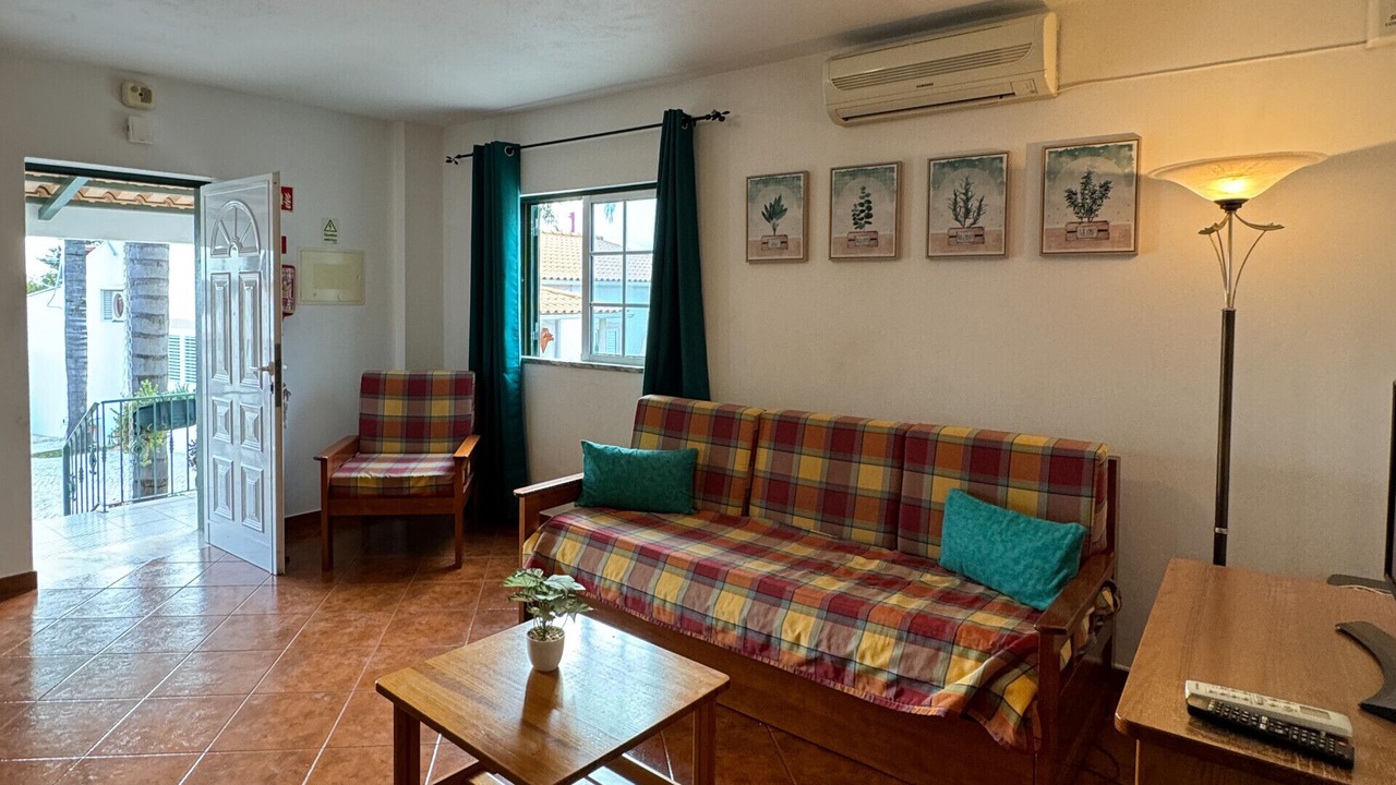 Photo of Livingroom in Monte Raposo
