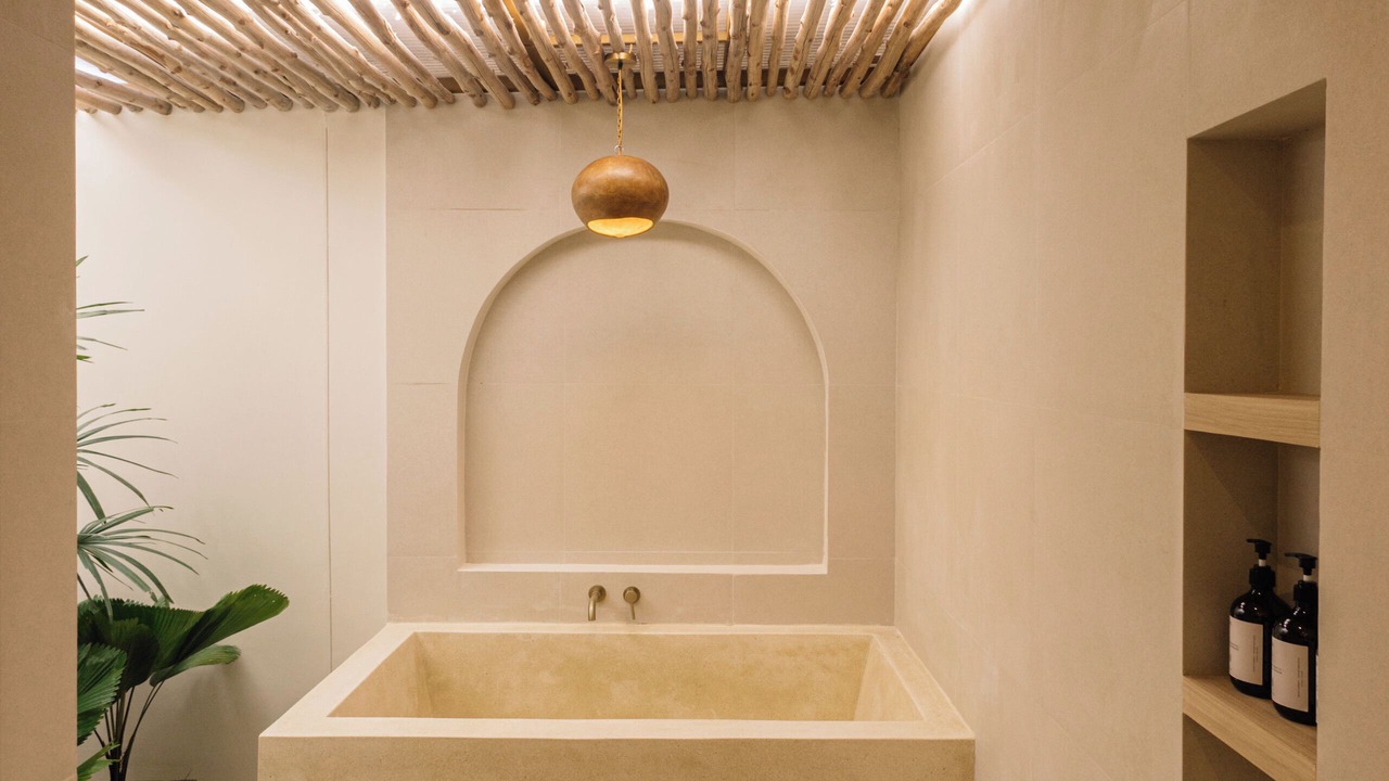 Photo of Bathroom in Khuekkhak