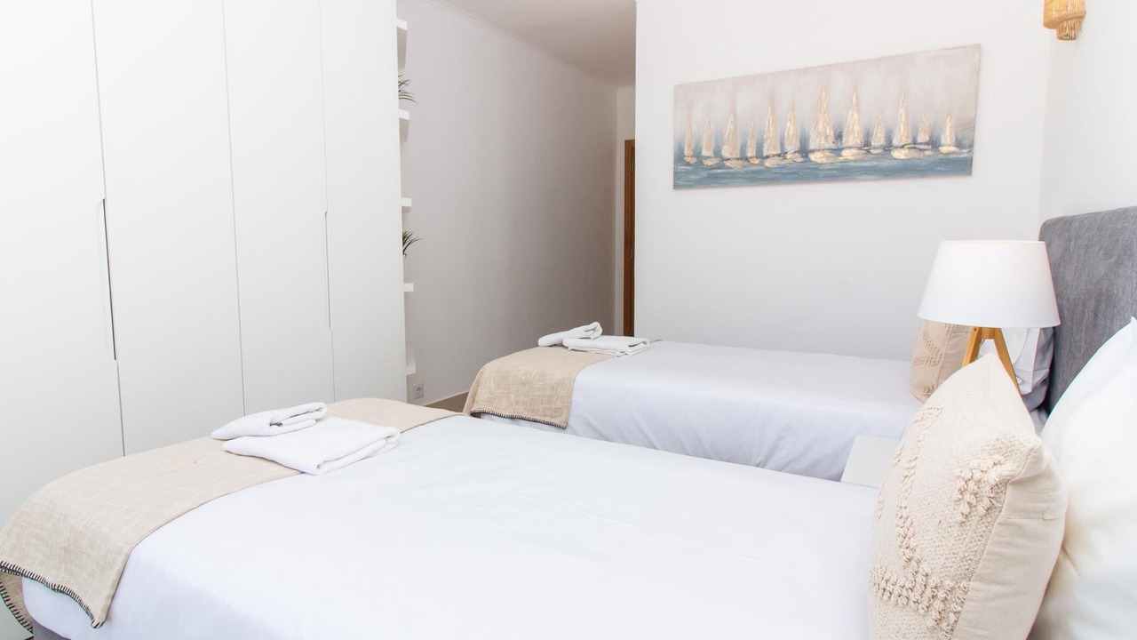 Photo of Bedroom in Vale Navio