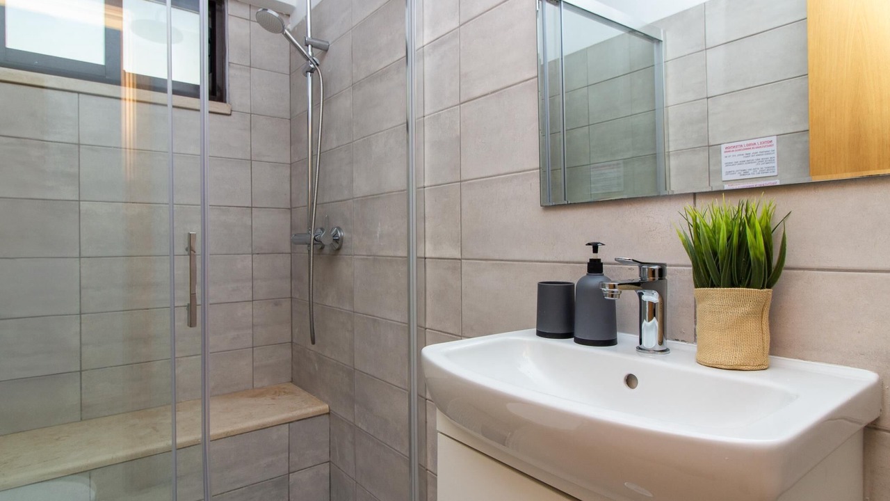 Photo of Bathroom in Vale Navio