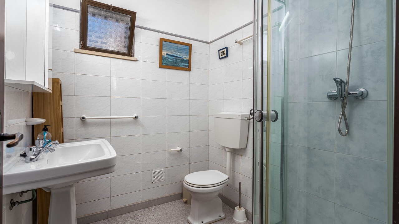 Photo of Bathroom in Praia da Rocha
