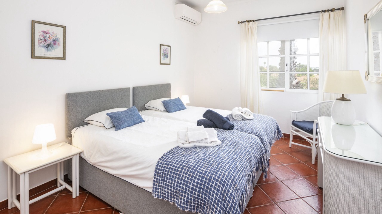 Photo of Bedroom in Caramujeira