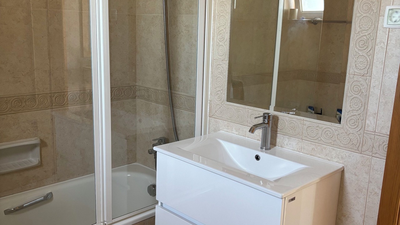 Photo of Bathroom in Atalaia