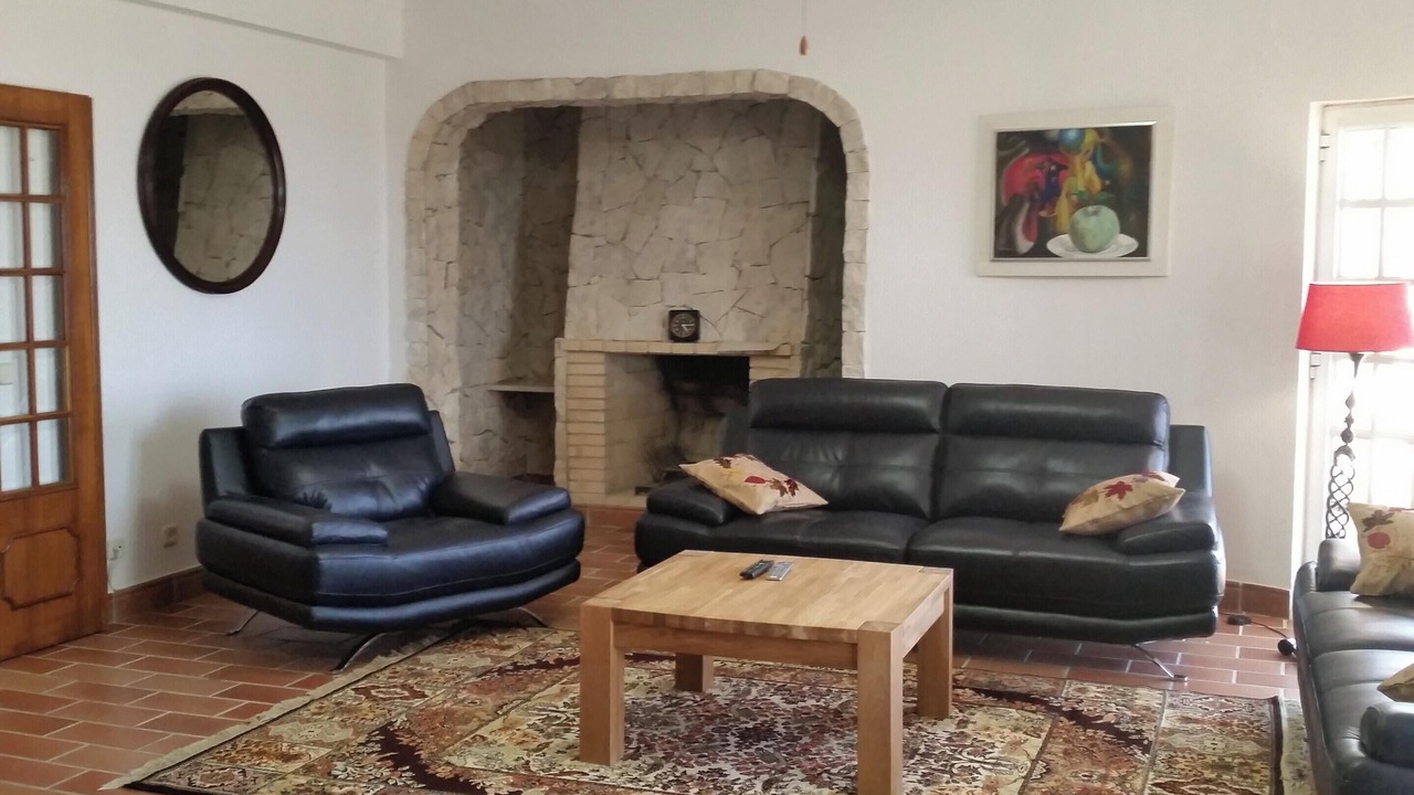 Photo of Livingroom in Alfeicao