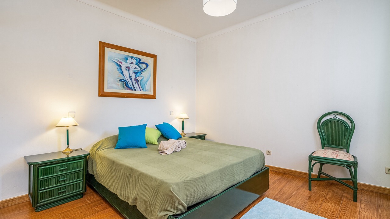 Photo of Bedroom in Porches