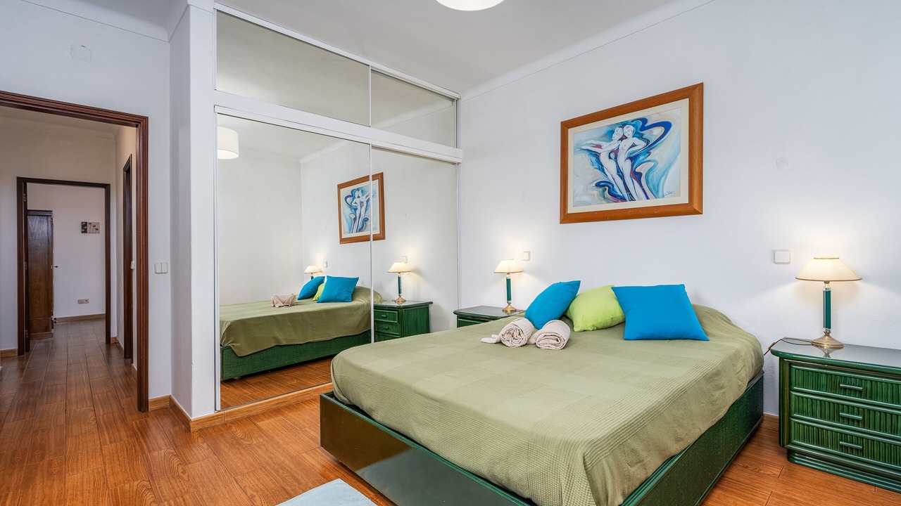 Photo of Bedroom in Porches