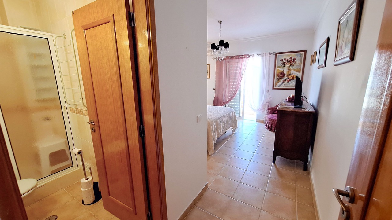 Photo of Bedroom in Pera