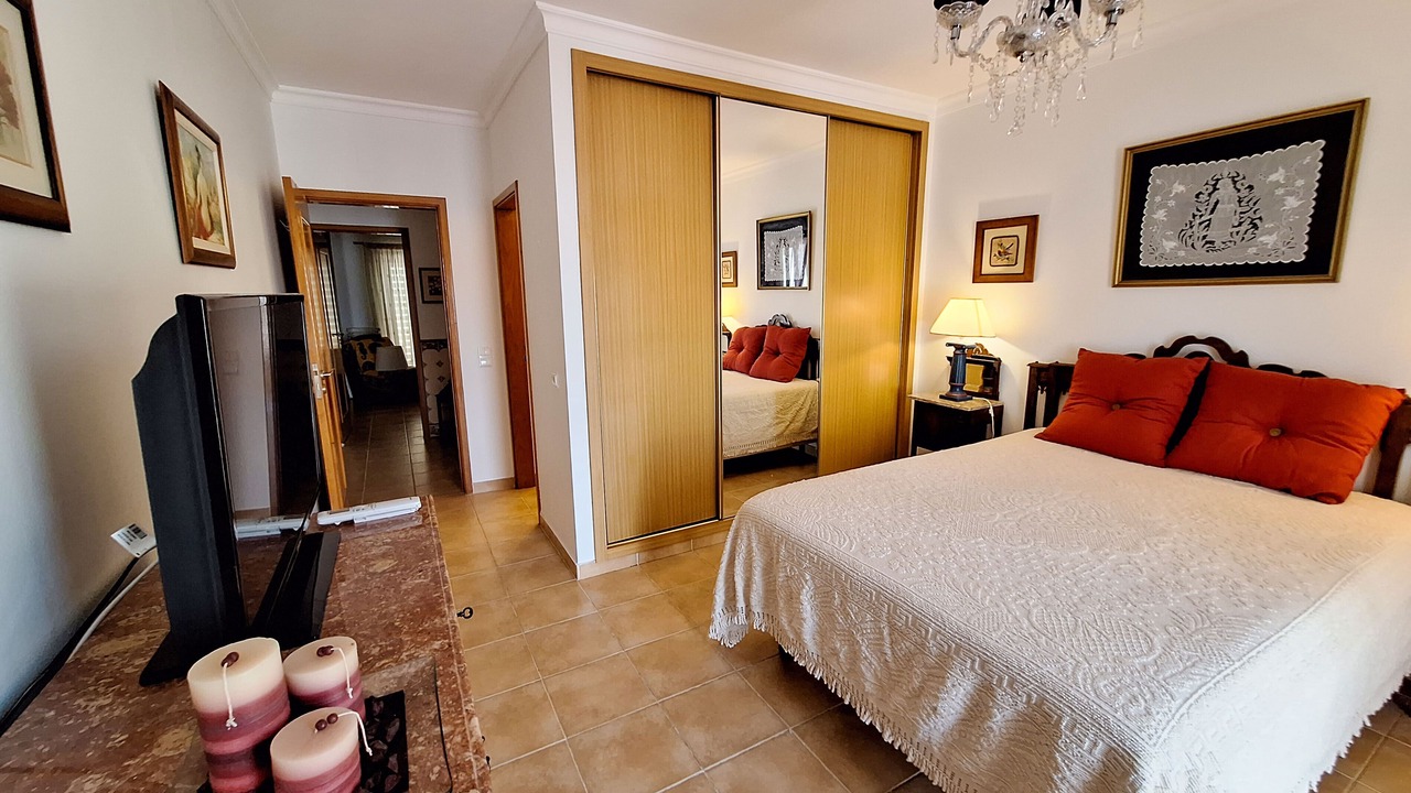 Photo of Bedroom in Pera