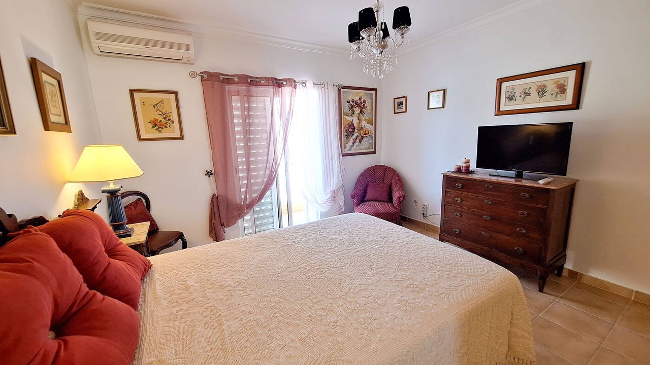 Photo of Bedroom in Pera
