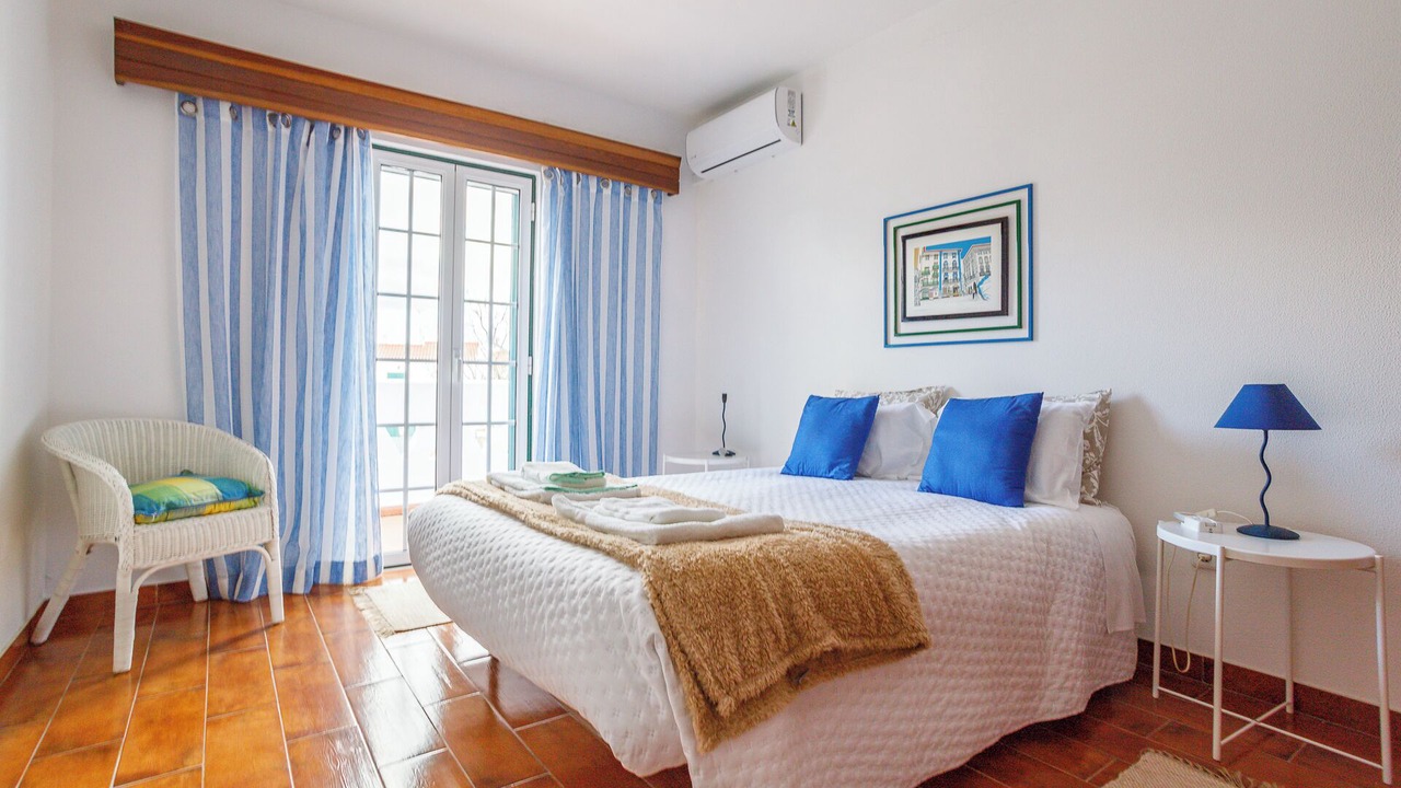 Photo of Bedroom in Retur