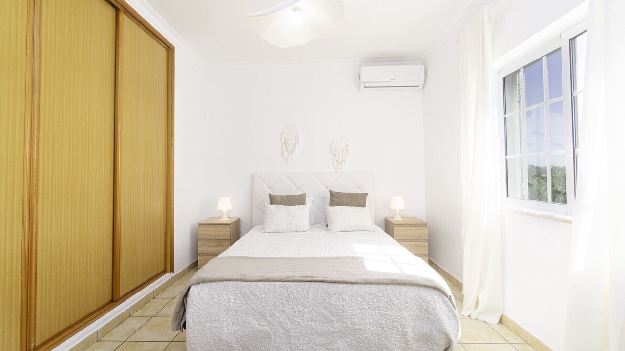 Photo of Bedroom in Vale de Parra