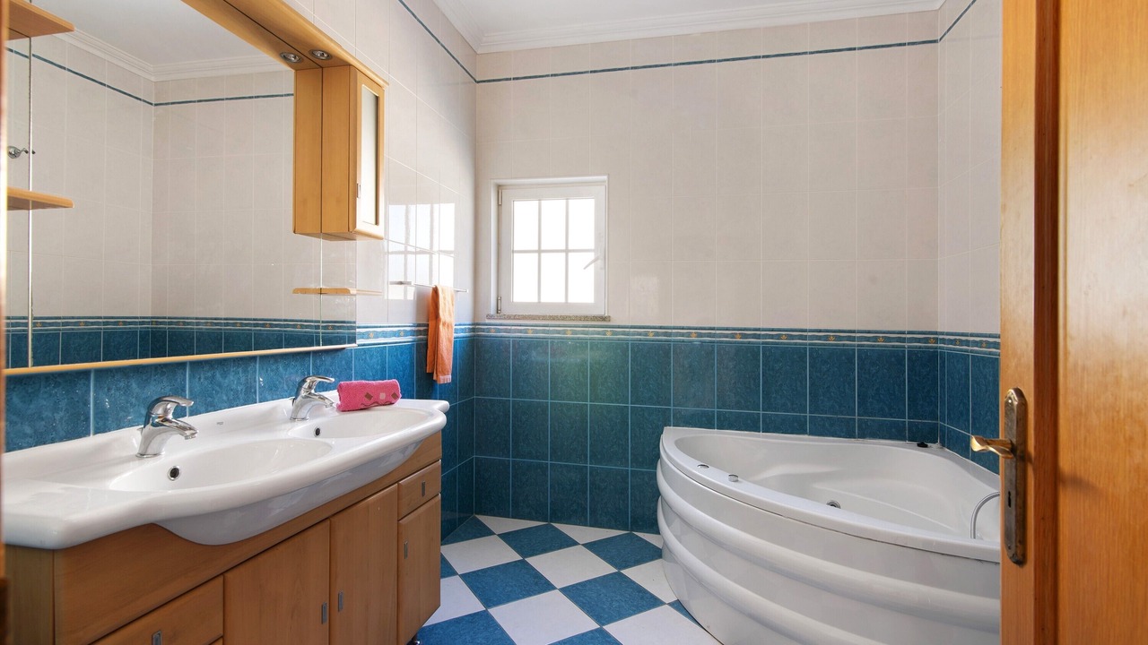 Photo of Bathroom in Montechoro