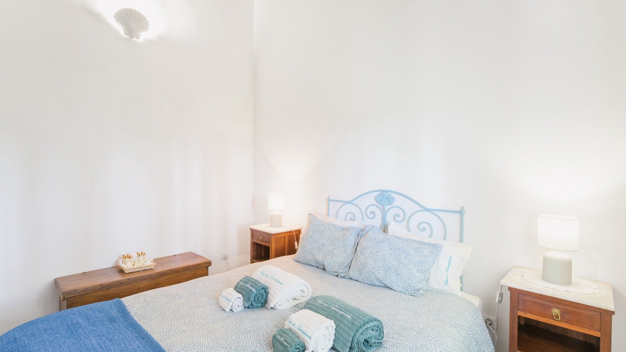 Photo of Bedroom in Vale Juncal