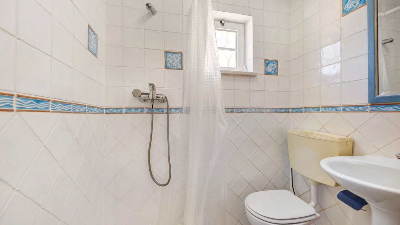 Photo of Bathroom in Ameijeira