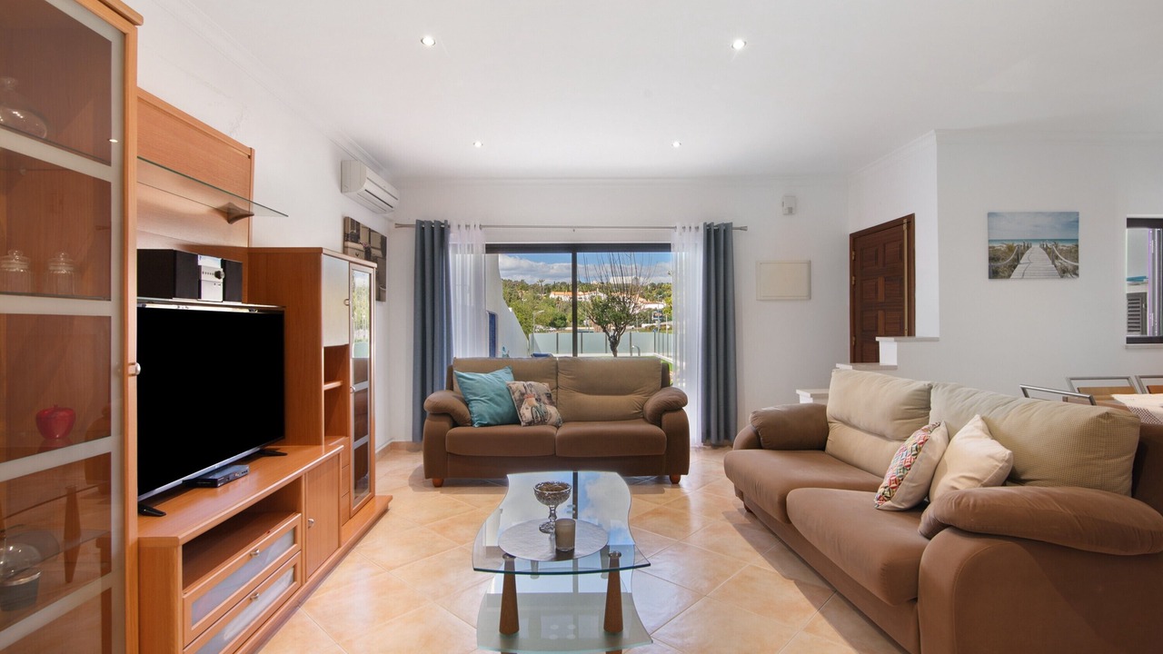 Photo of Livingroom in Urbanizacao dos Calicos