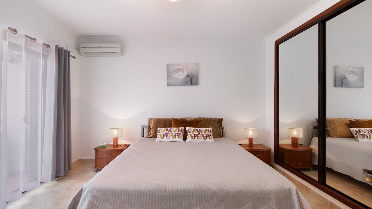 Photo of Bedroom in Urbanizacao dos Calicos