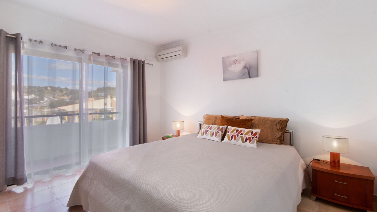 Photo of Bedroom in Urbanizacao dos Calicos