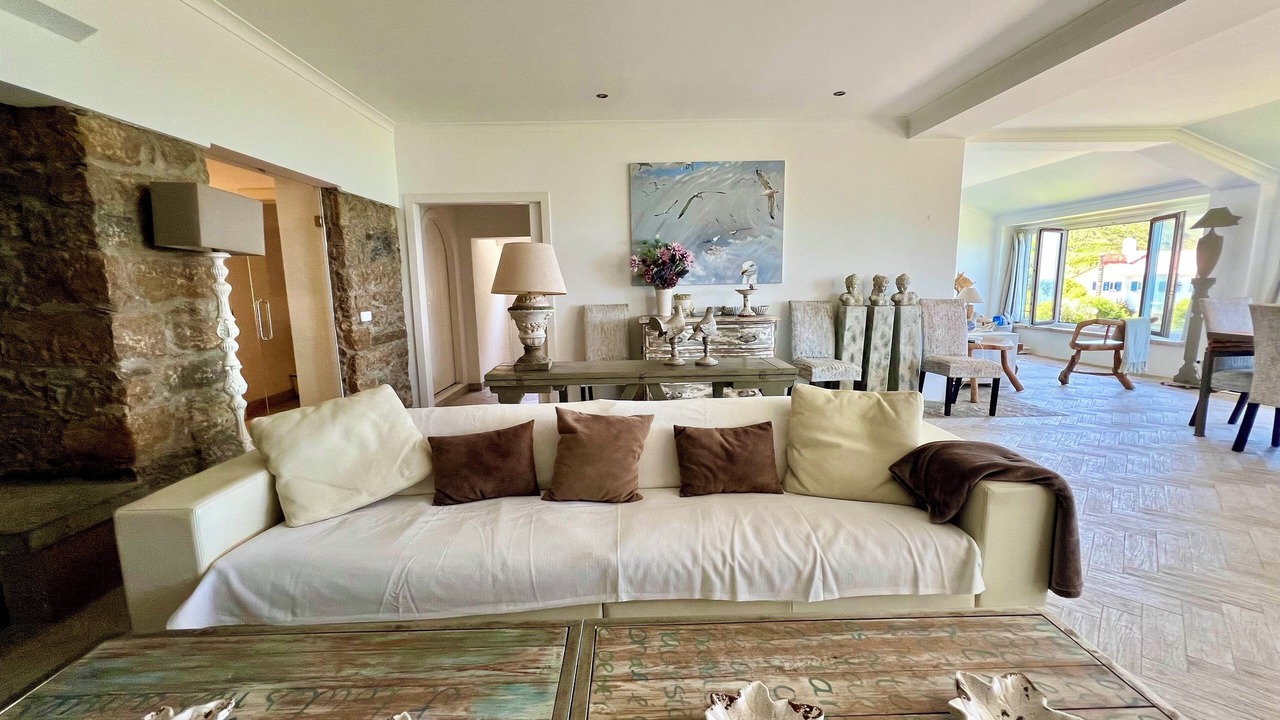 Photo of Livingroom in Colares